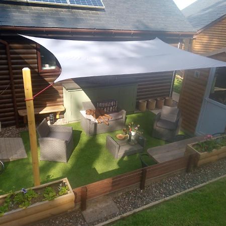 Charming Lodge Cosy Comfortable Ideal Location Blairgowrie and Rattray Kültér fotó